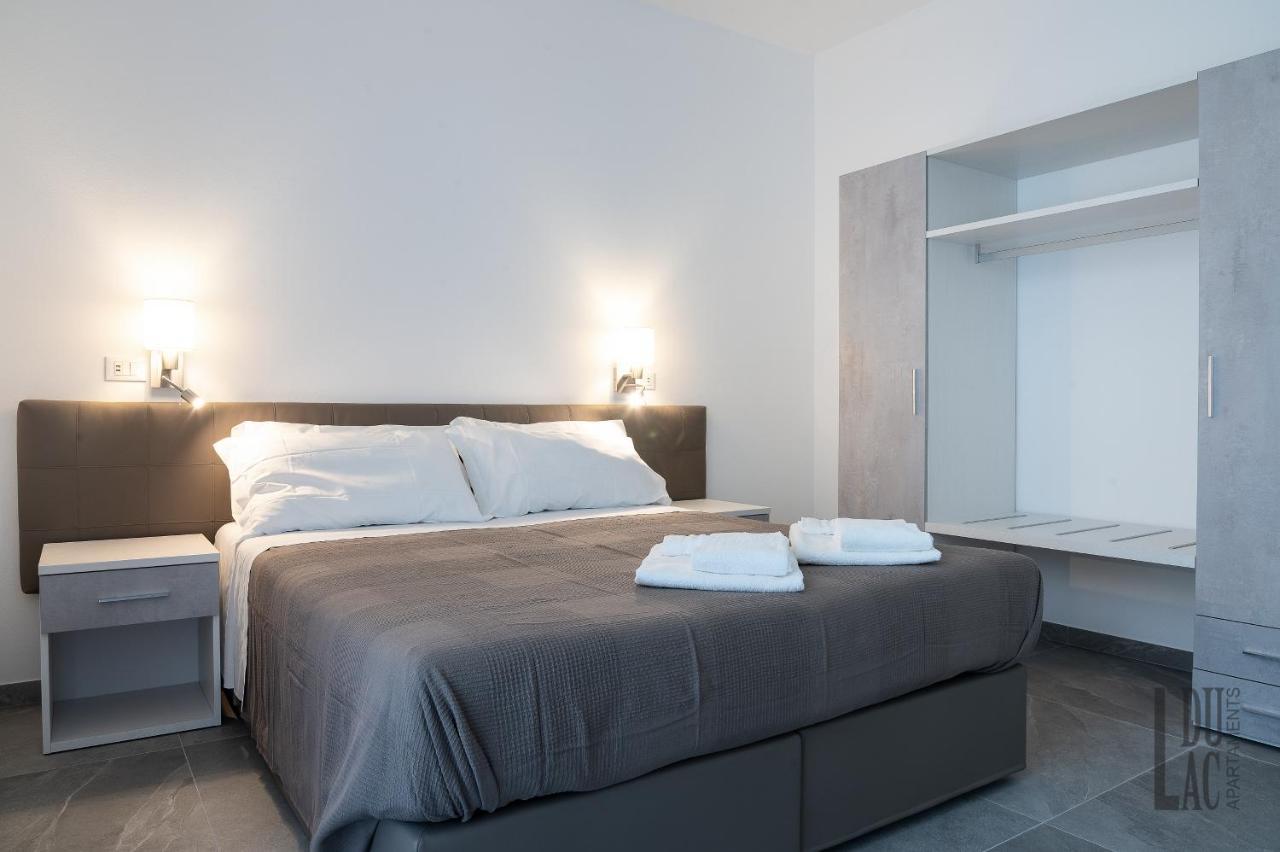 Du Lac Aparments Desenzano del Garda Ngoại thất bức ảnh