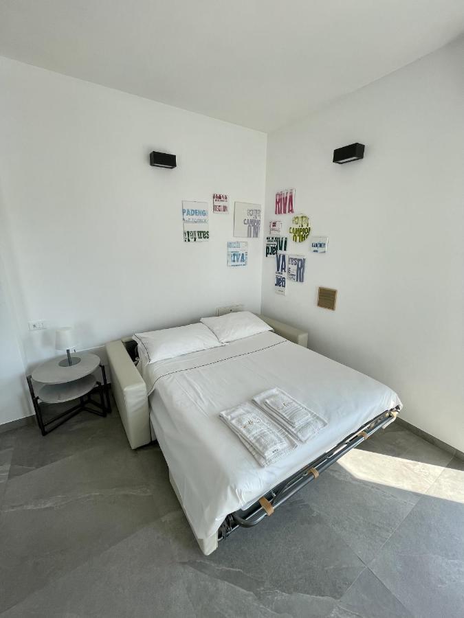 Du Lac Aparments Desenzano del Garda Ngoại thất bức ảnh