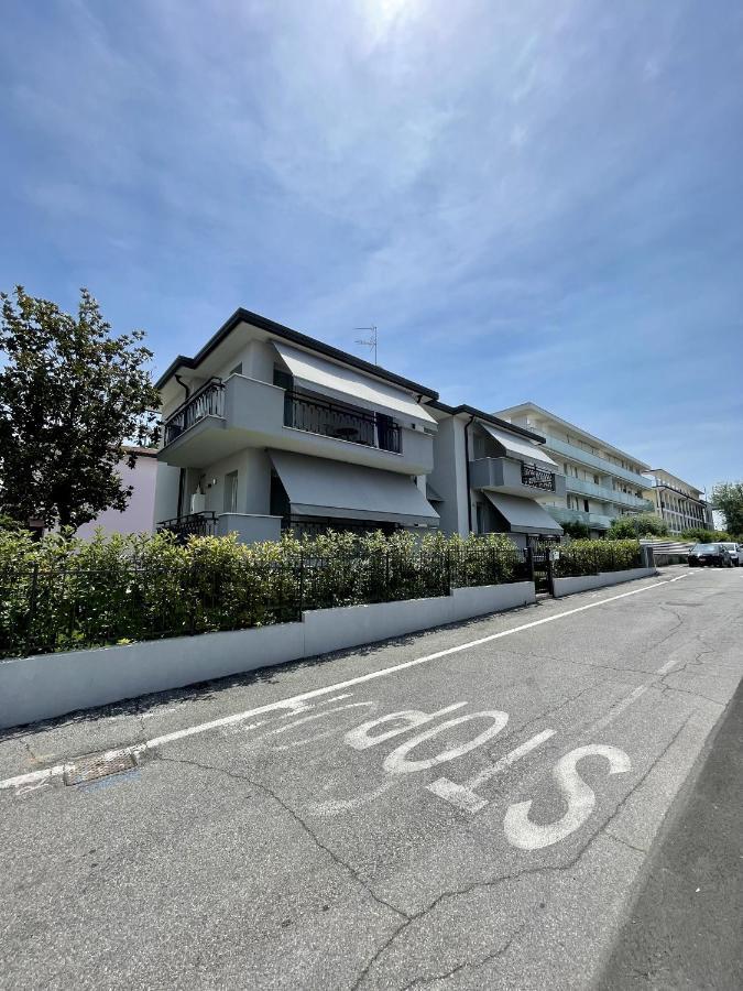 Du Lac Aparments Desenzano del Garda Ngoại thất bức ảnh